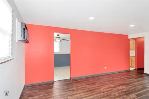 3221 Hendricks Rd, Robbins, IL 60472 photo 5