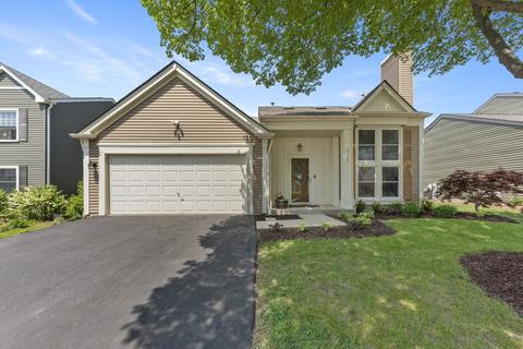 3127 Gresham Ln W, Aurora, IL 60504 photo 1