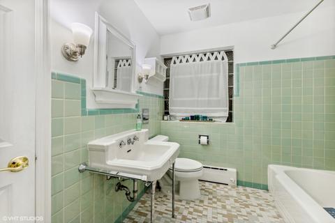 424 W Harrison Ave, Wheaton, IL 60187 photo 20