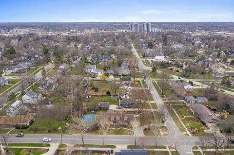 424 W Harrison Ave, Wheaton, IL 60187 photo 5