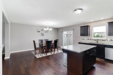 1025 Decoy Ct, Normal, IL 61761 photo 8