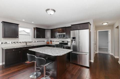 1025 Decoy Ct, Normal, IL 61761 photo 6