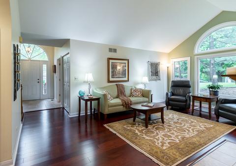 6 White Oak Ln, Elgin, IL 60123 photo 7