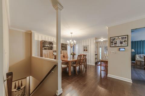 1109 Oakview Dr, Wheaton, IL 60187 photo 9