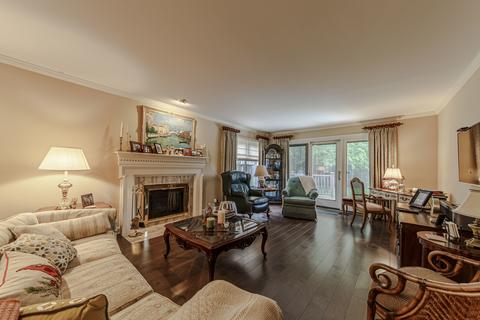 1109 Oakview Dr, Wheaton, IL 60187 photo 12
