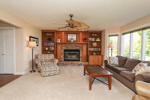 1312 Ironwood Cc Dr, Normal, IL 61761 photo 4