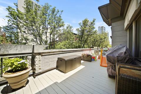 123 W Oak St #I, Chicago, IL 60610 photo 30