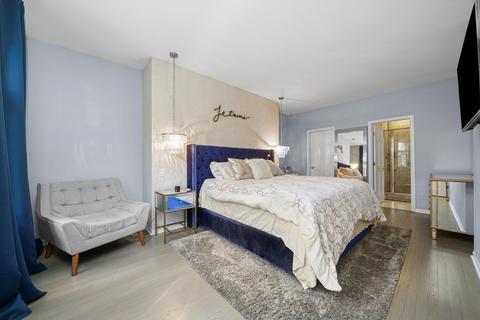 123 W Oak St #I, Chicago, IL 60610 photo 16
