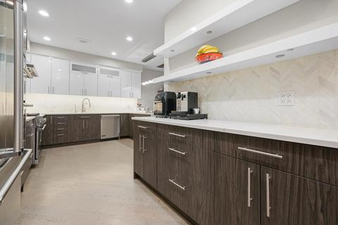 123 W Oak St #I, Chicago, IL 60610 photo 6
