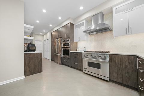 123 W Oak St #I, Chicago, IL 60610 photo 7