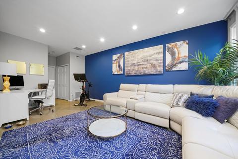 123 W Oak St #I, Chicago, IL 60610 photo 19