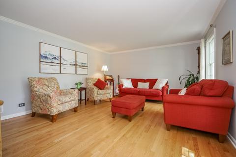 26 W222 Tomahawk Dr, Wheaton, IL 60189 photo 4