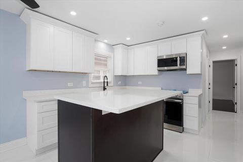 5322 S Hunt Ave, Summit, IL 60501 photo 11