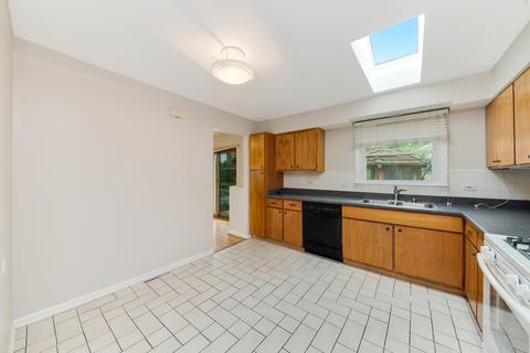 114 59th St, Willowbrook, IL 60527 photo 5