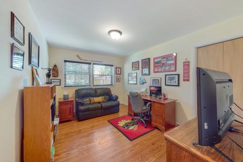 767 S 5th Ave, Des Plaines, IL 60016 photo 15