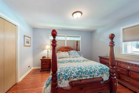 767 S 5th Ave, Des Plaines, IL 60016 photo 9