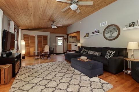 1301 S Linden St, Normal, IL 61761 photo 14