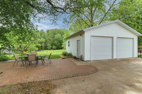 1301 S Linden St, Normal, IL 61761 photo 28