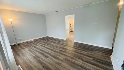 2703 Fremont St, Rolling Meadows, IL 60008 photo 3