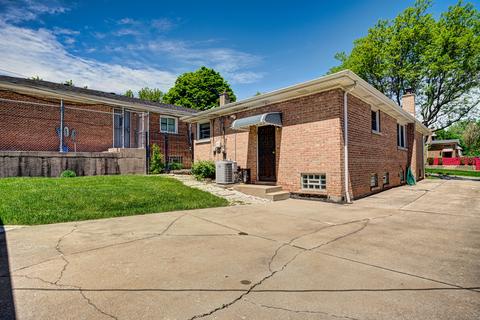 141 E 121st Pl, Chicago, IL 60628 photo 16