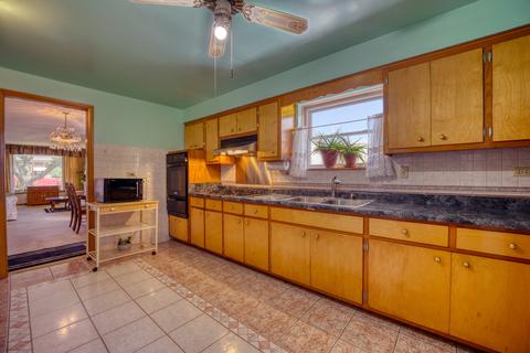 141 E 121st Pl, Chicago, IL 60628 photo 9