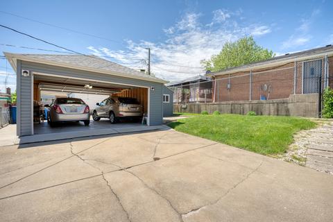 141 E 121st Pl, Chicago, IL 60628 photo 17