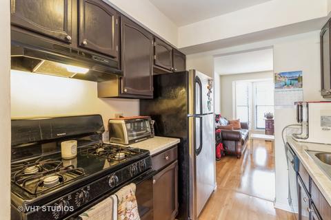 4569 Olmstead Dr, Hoffman Estates, IL 60192 photo 4