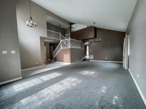 2211 Gray Hawk Dr, Plainfield, IL 60586 photo 2