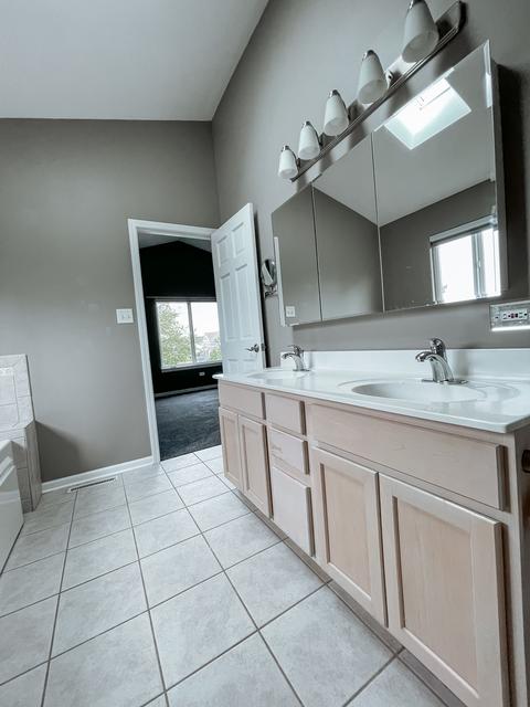 2211 Gray Hawk Dr, Plainfield, IL 60586 photo 16