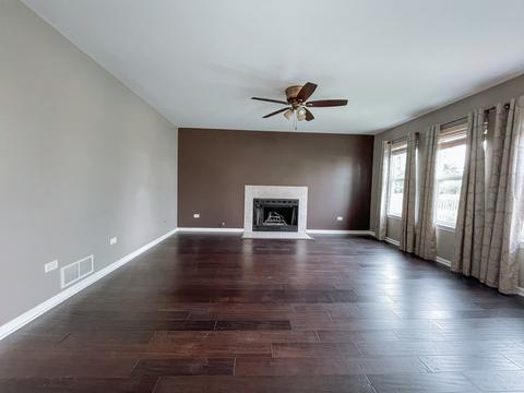 2211 Gray Hawk Dr, Plainfield, IL 60586 photo 5