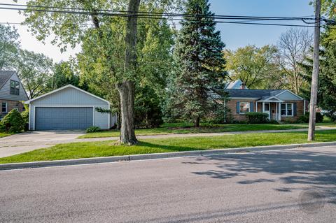 843 Pick St, Wheaton, IL 60187 photo 29