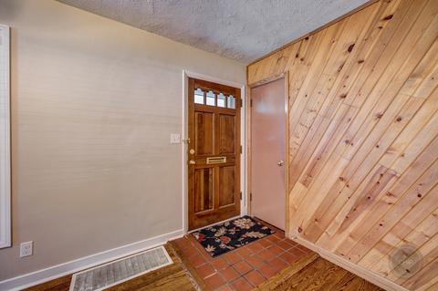 843 Pick St, Wheaton, IL 60187 photo 2