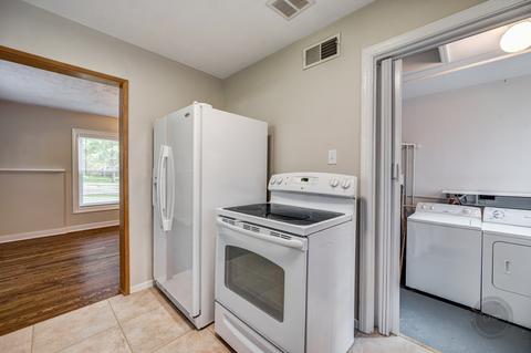843 Pick St, Wheaton, IL 60187 photo 8