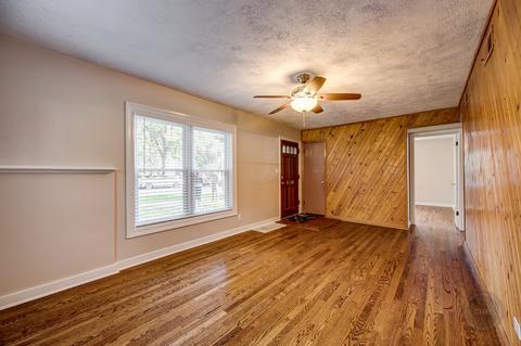 843 Pick St, Wheaton, IL 60187 photo 5