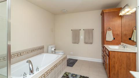 1210 Campbell Ave, Wheaton, IL 60189 photo 34