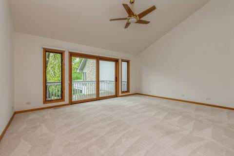 24 Rodeo Dr, Willowbrook, IL 60527 photo 9