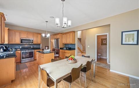 26748 Lindengate Cir, Plainfield, IL 60585 photo 5