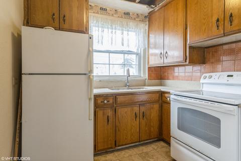 7522 W Devon Ave, Chicago, IL 60631 photo 5