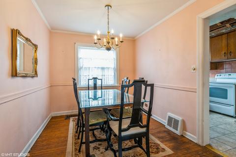 7522 W Devon Ave, Chicago, IL 60631 photo 4