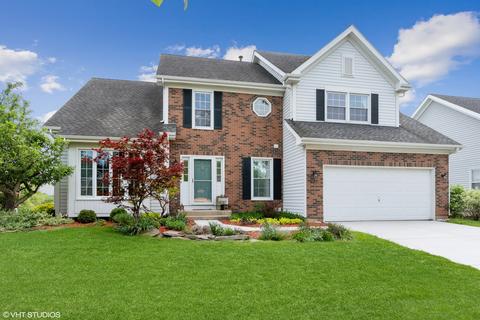 930 Stockbridge Pl, Elgin, IL 60120 photo 1