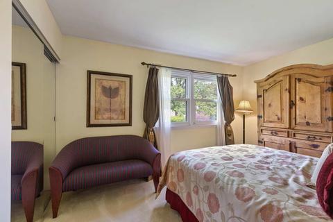 136 Mockingbird Ln, Wheeling, IL 60090 photo 11