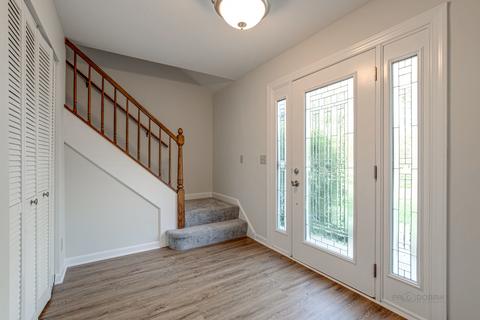 537 Skyline Dr, Algonquin, IL 60102 photo 4