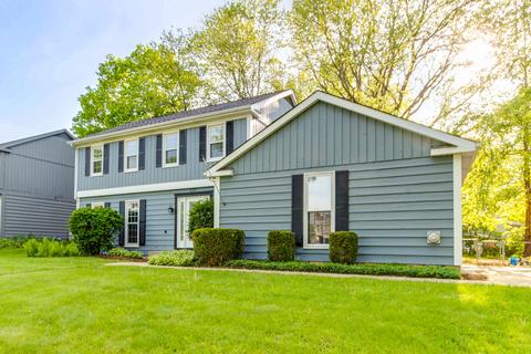 537 Skyline Dr, Algonquin, IL 60102 photo 2