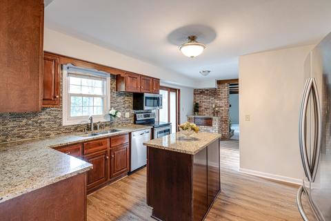 537 Skyline Dr, Algonquin, IL 60102 photo 9