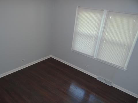 15328 Maple Ln, Markham, IL 60428 photo 8