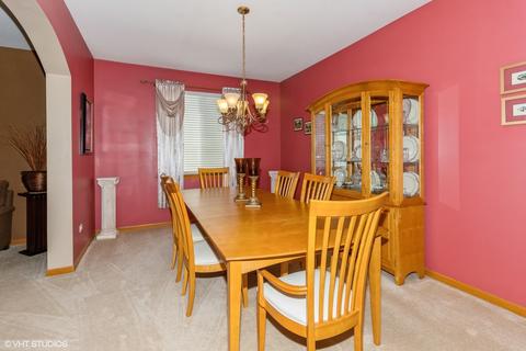 1611 Stanton Ln, Plainfield, IL 60586 photo 4