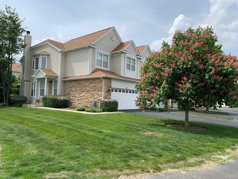 200 Katrina Ln, Algonquin, IL 60102 photo 1