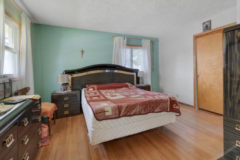 735 Elma Ave, Elgin, IL 60120 photo 12
