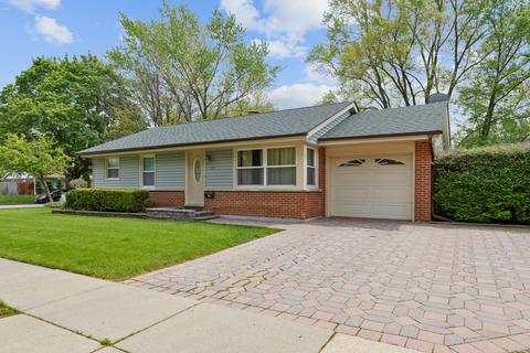 735 Elma Ave, Elgin, IL 60120 photo 2