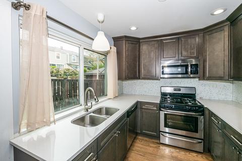 2226 Harwinton Pl, Hoffman Estates, IL 60169 photo 20